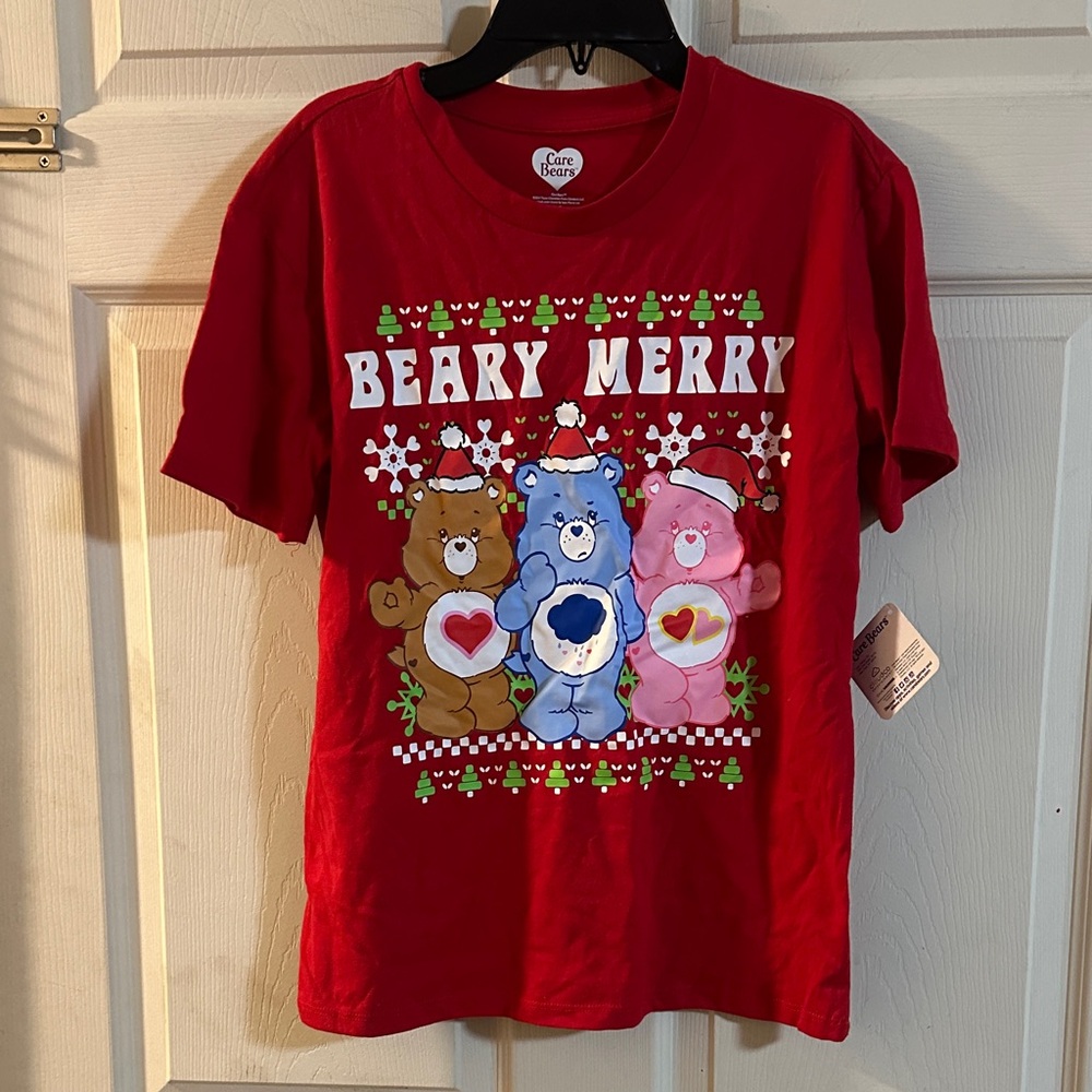CARE BEARS BEARY MERRY CHRISTMAS TEE: RED: NEW WITH TAGS: SIZE XS